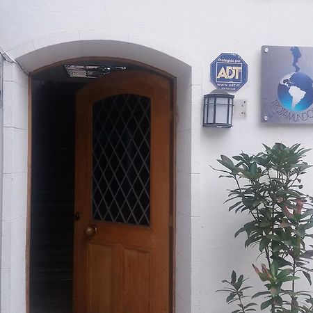 Trotamundos Hostal Santiago de Chile Zewnętrze zdjęcie