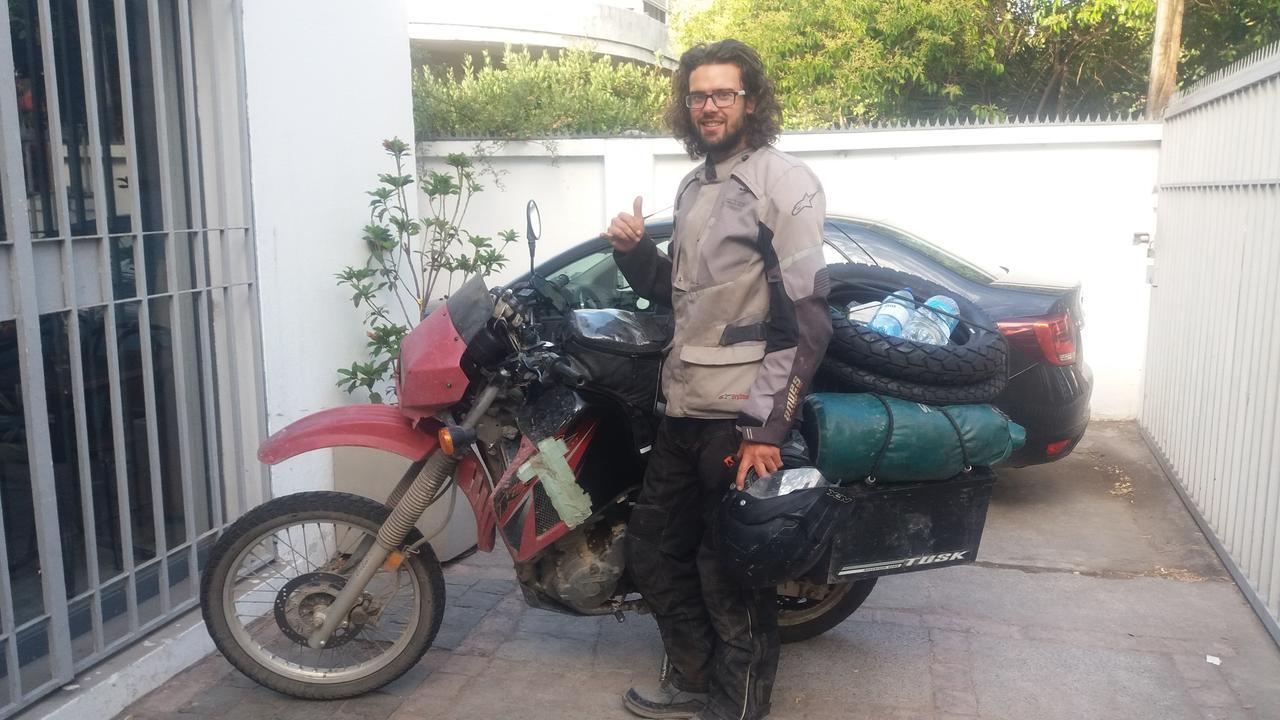 Trotamundos Hostal Santiago de Chile Zewnętrze zdjęcie